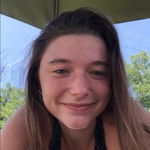 Meet your Posher, Savannah